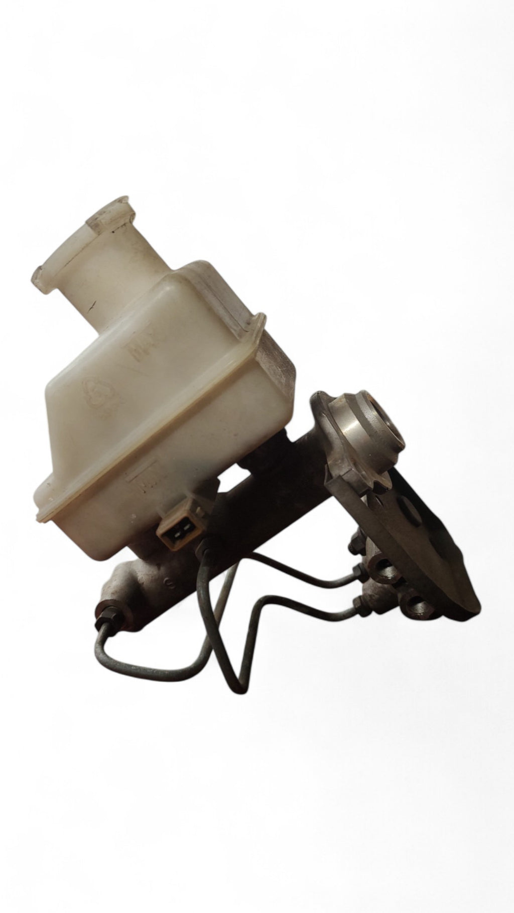 Bomba de freno Hyundai Elantra