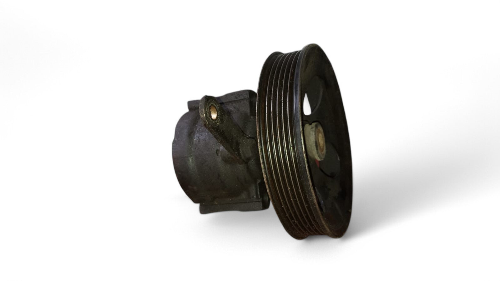 Bomba direccion hidraulica Chevrolet Corsa