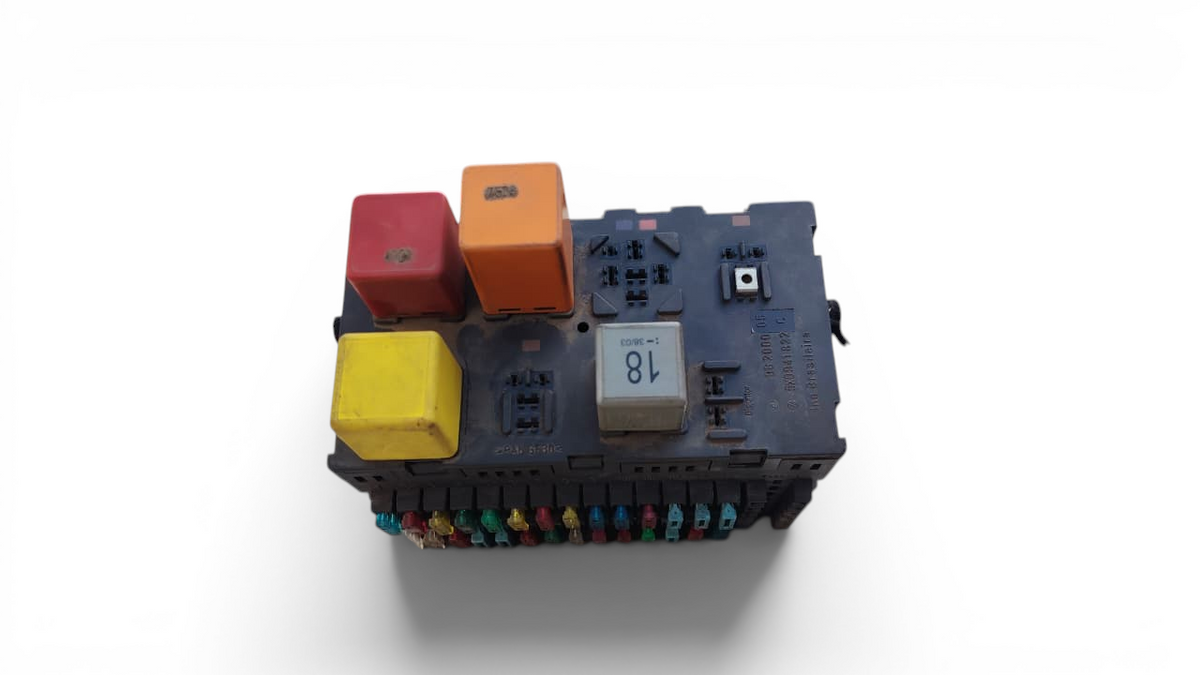 Caja de fusible Volkswagen Gol G3