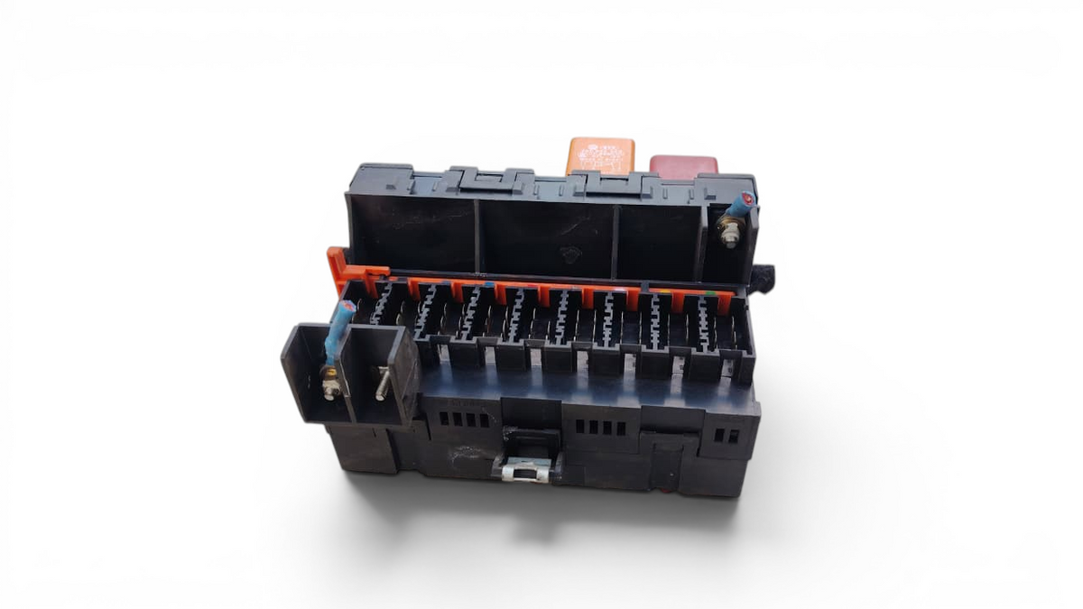 Caja de fusible Volkswagen Gol G3