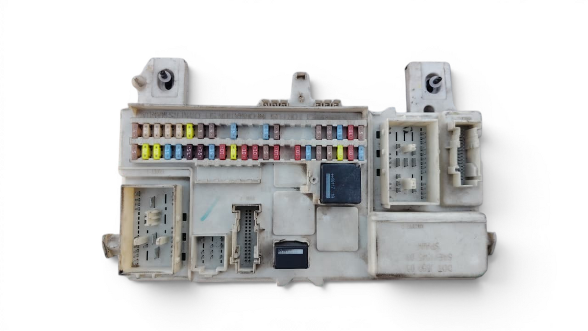 Caja de fusible Volvo C30