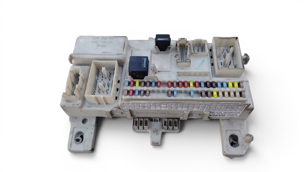 Caja de fusible Volvo C30