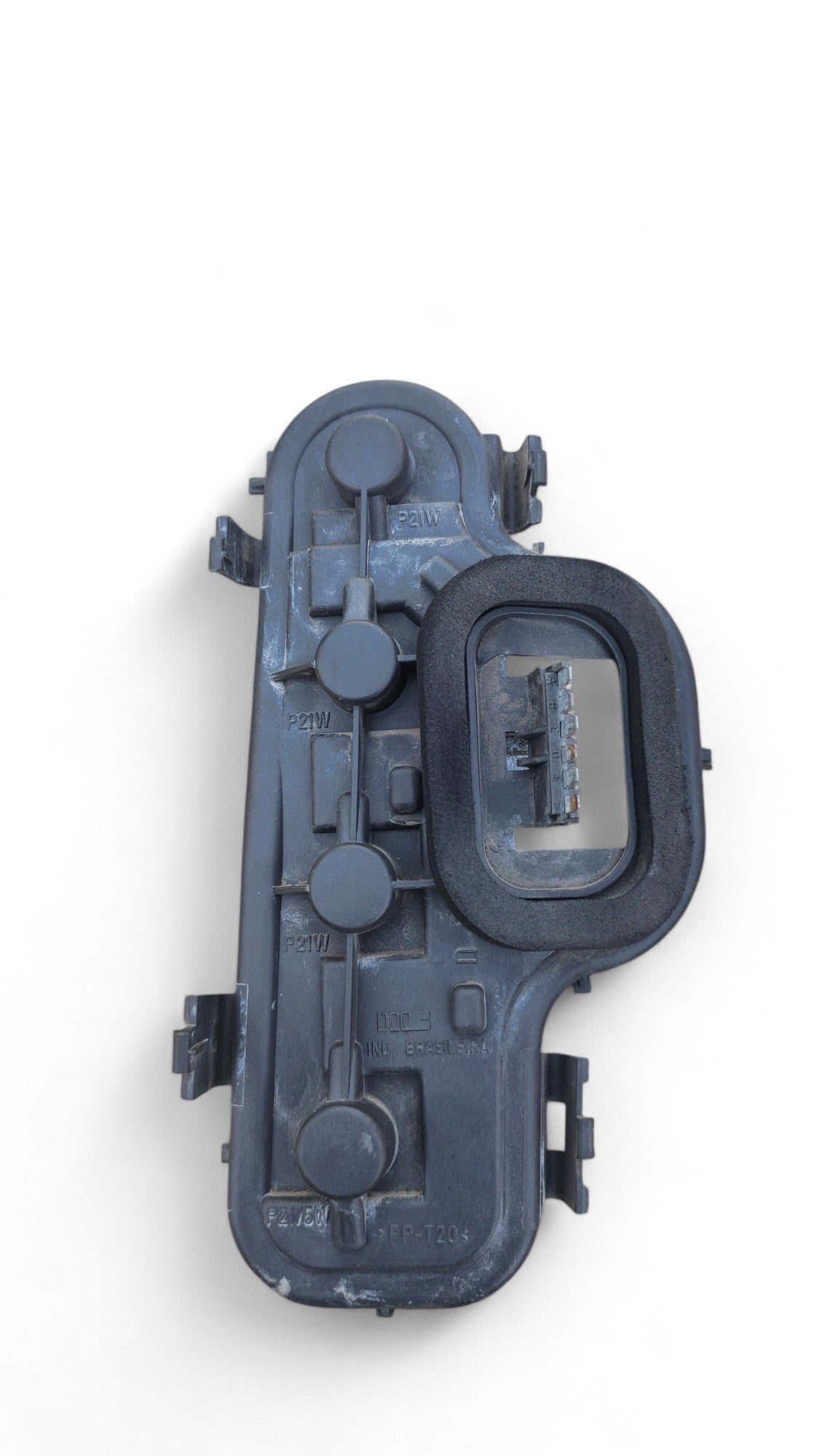 Circuito electrico foco trasero Chevrolet Astra
