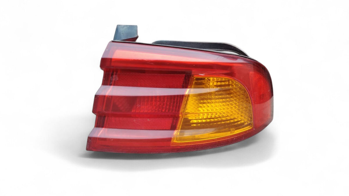 Foco trasero derecho Kia Optima Magentis