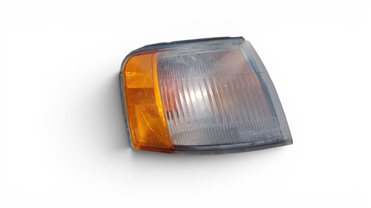 Intermitente derecho toyota tercel