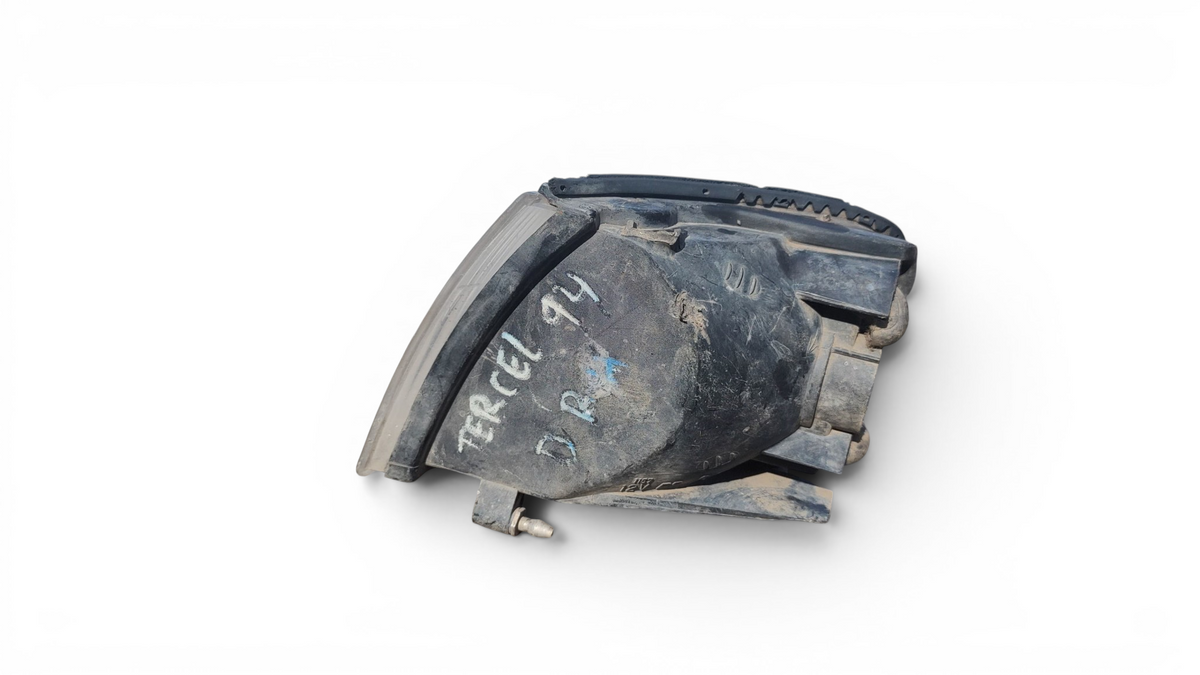 Intermitente derecho toyota tercel