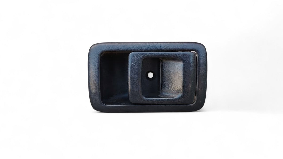 Manilla inetrior derecha Toyota Tercel