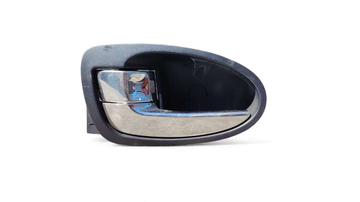 Manilla inetrior izquierda Great Wall Voleex C30