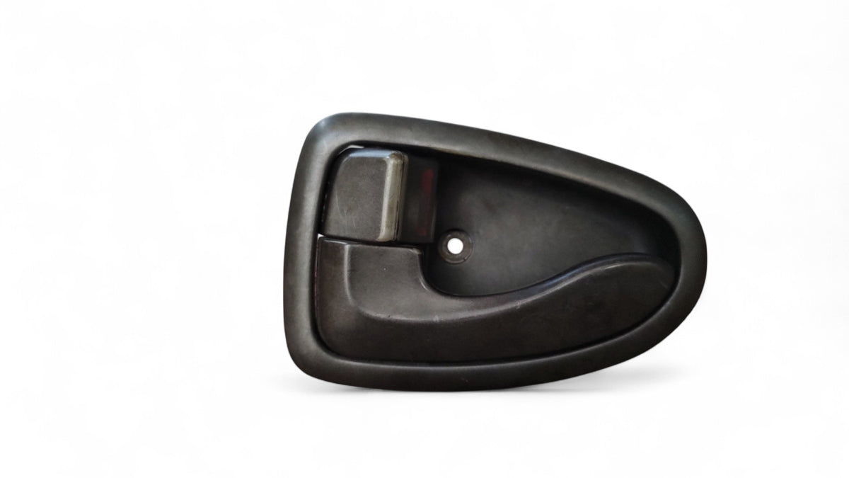 Manilla inetrior izquierda Hyundai Accent