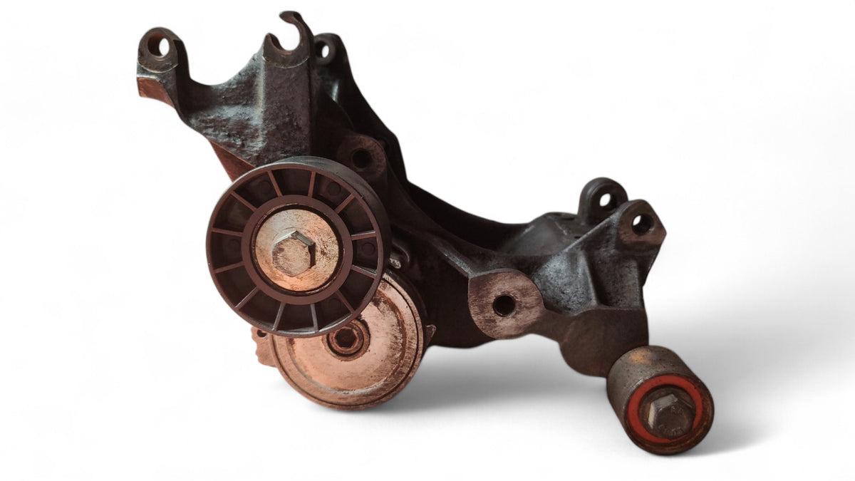 Soporte alternador Peugeot Partner