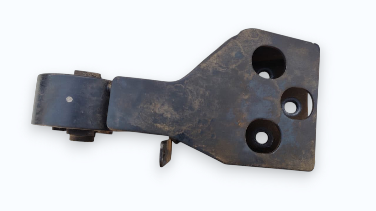 Soporte de motor derecho Dongfeng C35