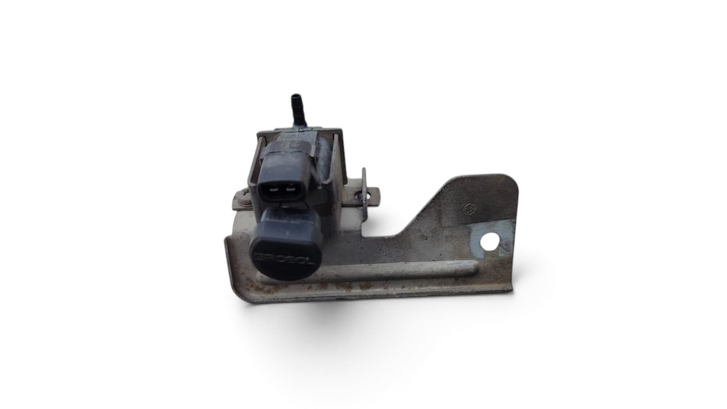 Valvula solenoide Chevrolet Corsa